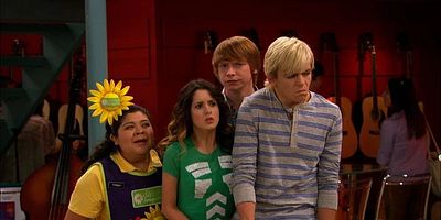 Poster der Serie Girlfriends & Girl Friends