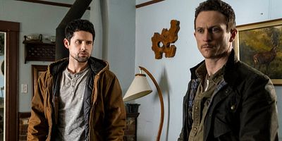 Poster der Serie You Can Call Her Caroline