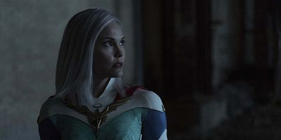 Poster der Serie Cover Her Face