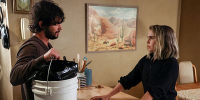 Poster der Serie You