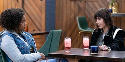 Poster der Serie Lügengebilde