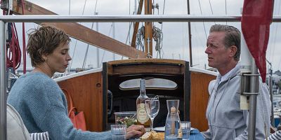 Poster der Serie First Contact: Part I