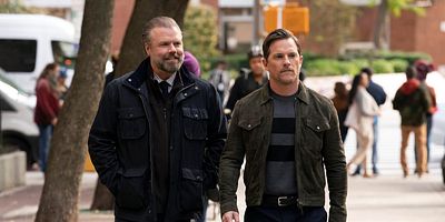 Poster der Serie Death Is The Rule. Life Is The Exception