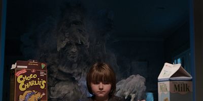 Poster der Serie With Friends Like These