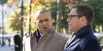 Poster der Serie False Positive