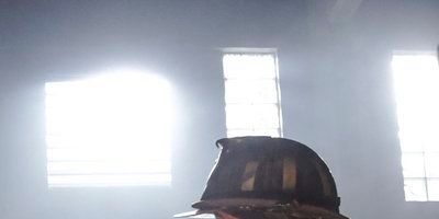 Poster der Serie Fehlalarm