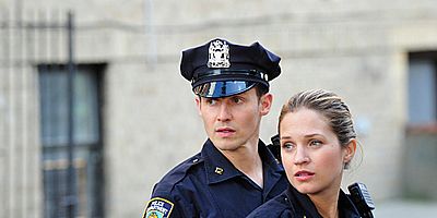 Poster der Serie To Protect and Serve