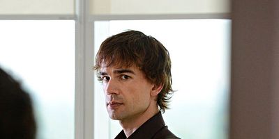 Poster der Serie Levitate Me