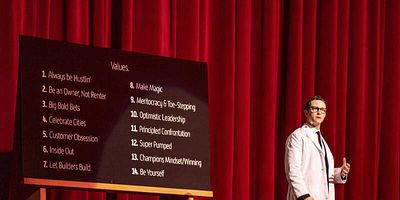 Poster der Serie X To The X