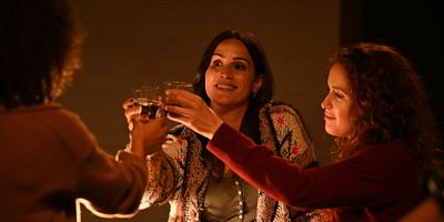 Poster der Serie Searching for the Ghost