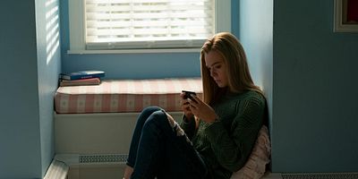 Poster der Serie Blank Spaces