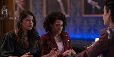 Poster der Serie Unveiled