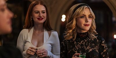 Poster der Serie The Witches Of Riverdale