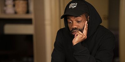 Poster der Serie Scorpions and Frogs