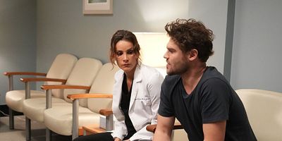 Poster der Serie We Build Then We Break