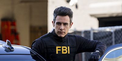 Poster der Serie Privilege