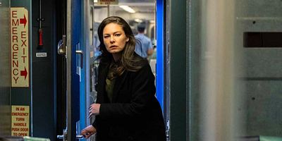 Poster der Serie Heaven Falling