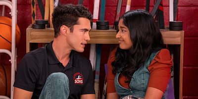 Poster der Serie ...had an identity crisis