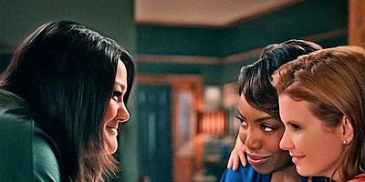 Poster der Serie Fragile Things