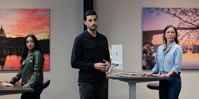 Poster der Serie Missing While Sinning