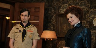 Poster der Serie He Sees Dead People