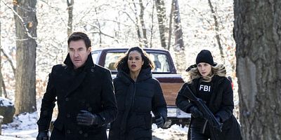 Poster der Serie Hollow