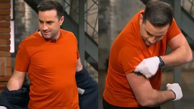 bild aus der news Das gab es bei "Bares für Rares" noch nie: Händler zieht plötzlich blank – das ist der kuriose Grund für seinen Striptease