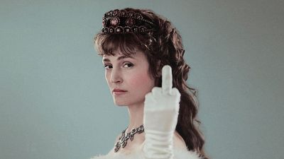 bild aus der news Werbefreie TV-Premiere: So wie in diesem Historienfilm habt ihr Kaiserin Sisi garantiert noch nie gesehen!