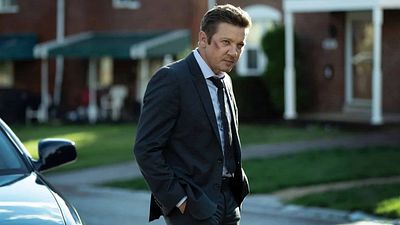 bild aus der news Nach seinem Schneepflug-Horror-Unfall: Jeremy Renner steht wieder vor der Kamera – und zeigt sich auf erstem Bild!