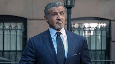 Nach "Tulsa King": Die neue Stallone-Serie kommt auch noch dieses Jahr - und so habt ihr den Actionhelden noch nie gesehen!