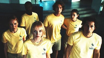 bild aus der news "Pulp Fiction"-, "Speed"- & "Twisters"-Stars machen einen Betriebsausflug in die Hölle: Trailer zur Horrorsause "Corporate Retreat"