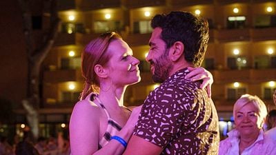 bild aus der news "Das war irgendwann kein Spaß mehr": Karoline Herfurth und Elyas M’Barek im großen FILMSTARTS-Interview zu "Der perfekte Urlaub"