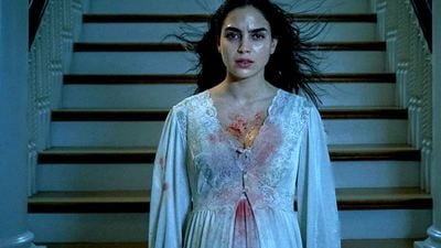 Dreht "Scream 6"-Star Melissa Barrera durch oder sind es wirklich Dämonen? Deutscher Trailer zum Psycho-Horror "Bed Rest"