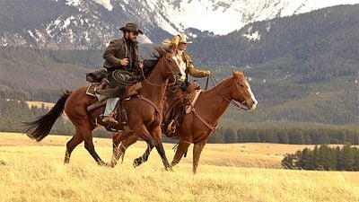 bild aus der news 1,5 Jahre nach dem Aus wird "Yellowstone" heute doch noch fortgesetzt – und diese Stars sind wieder mit dabei