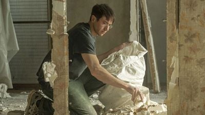 bild aus der news Für seinen Traum gibt er alles auf – und landet ganz unten: Trailerpremiere zum preisgekrönten Kinodrama "Down And Out In Paris"