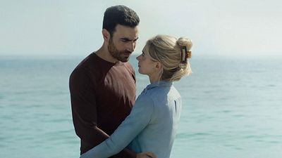 bild aus der news "Was, wenn du es bist?" Deutscher Trailer zur Sci-Fi-Lovestory "All Of You" mit "Ted Lasso"-Fan-Favorit