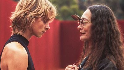 bild aus der news "Suspiria" trifft "Challengers"! Trailer zum bizarren Horror-Thriller "Bloody Tennis" – bald in den Kinos!