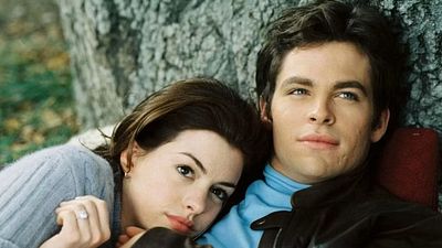 bild aus der news "Ich weiß von nichts": Chris Pine spricht über seine Rückkehr als Nicholas Deveraux in "Plötzlich Prinzessin 3"