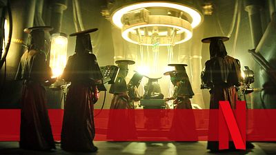 bild aus der news Auf Netflix erkannt? Diese zwei "Rebel Moon"-Stars haben in "Game Of Thrones" dieselbe (!) Rolle gespielt