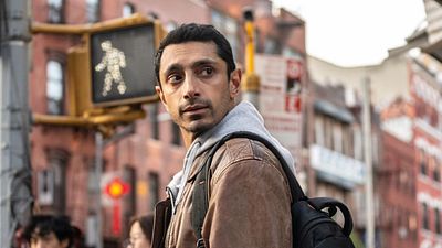 bild aus der news "Avatar"-, Marvel- & "Reacher"-Stars im intensiven Trailer zum Paranoia-Thriller "The Negotiator"