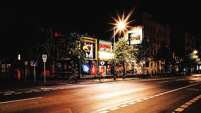 bild aus der news Erstmals im TV: Ein Top-Schauspieler drehte diesen grandiosen Film über eine der größten Bands Deutschlands – ohne Werbung!