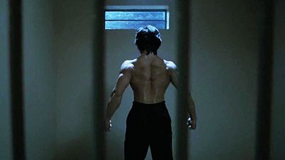 bild aus der news Dieser megabrutale Action-Kultfilm stand über 20 Jahre auf dem Index – doch mittlerweile gibt es das Splatter-Spektakel ungekürzt in 4K!