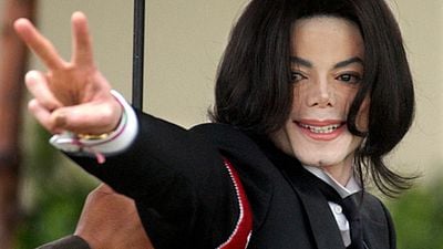 bild aus der news Neue Serie liefert bisher unveröffentlichte Einblicke in den Prozess um Michael Jackson – hier könnt ihr sie gratis streamen!