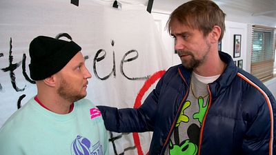 bild aus der news "Berlin – Tag & Nacht"-Vorschau heute: Krätze bricht zusammen