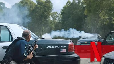 bild aus der news Sein letzter Action-Hit wurde 129 Millionen Mal auf Netflix geschaut – jetzt kehrt der Regisseur mit einer Serie zum Streaming-Riesen zurück