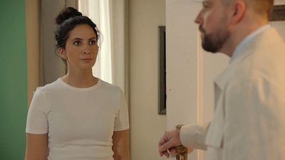 bild aus der news GZSZ-Vorschau heute: Laura will nichts mit John zu tun haben