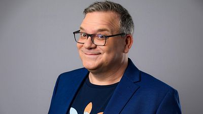 bild aus der news Nach über 1200 Folgen hört Elton bei “Wer weiß denn sowas?” auf: Das ist der Grund