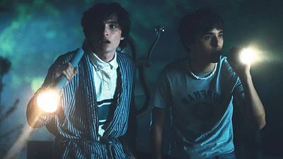 bild aus der news Von und mit "Stranger Things"-Star: Spaßiger Trailer zum blutigen Feriencamp-Slasher "Hell Of A Summer"