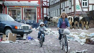 bild aus der news TV-Tipp: Dieser deutsche Katastrophenfilm fühlt sich viel zu real an – basierend auf einem Bestseller