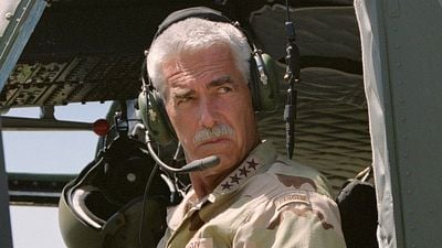 bild aus der news Totaler Fremdscham-Murks oder Geniestreich? Heute läuft einer der umstrittensten Superhelden-Filme aller Zeiten im TV!